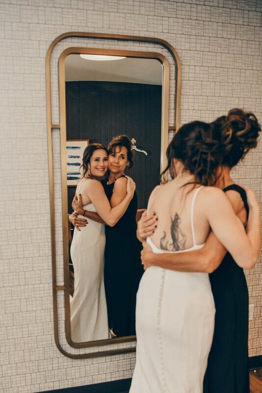 Bride and bridesmaids getting ready in the Wedding Suite